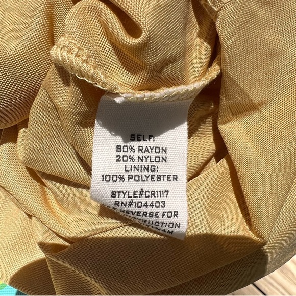 MINE CITY STARLIGHT SHIFT DRESS IN PRIMROSE YELLOW, Medium, excellent condition - Picture 8 of 13